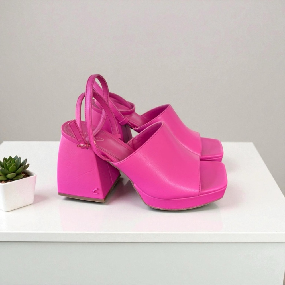 Circus by Sam Edelman Pink Block Heels